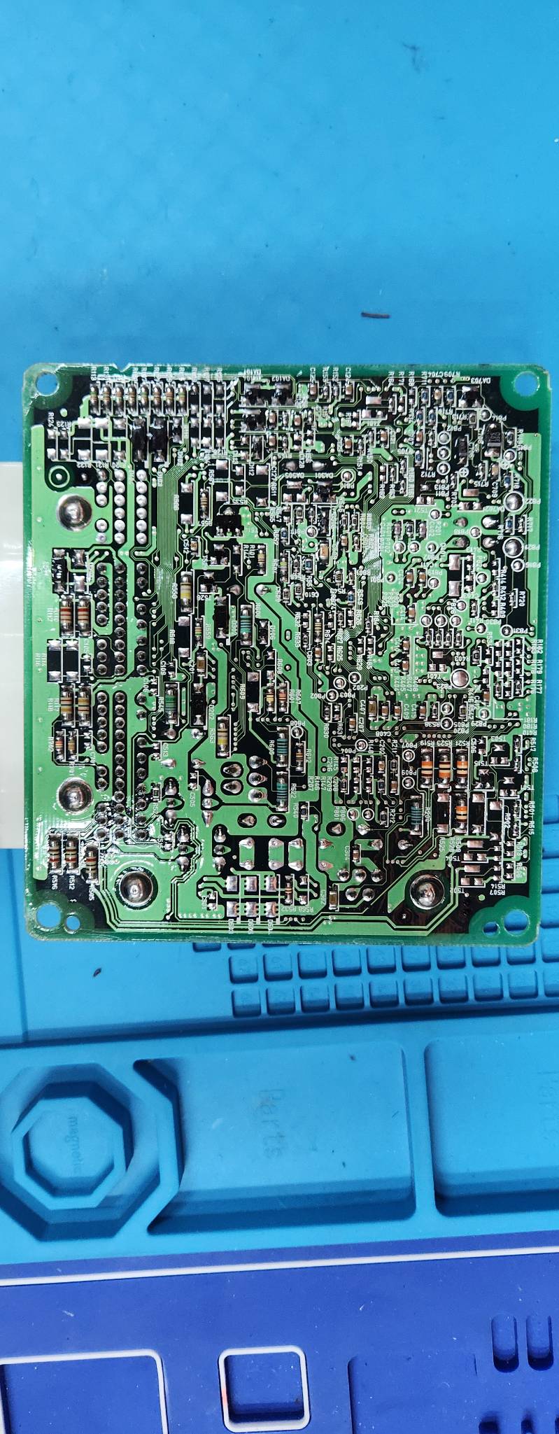 CrCU[Rs[^[iECUvjC